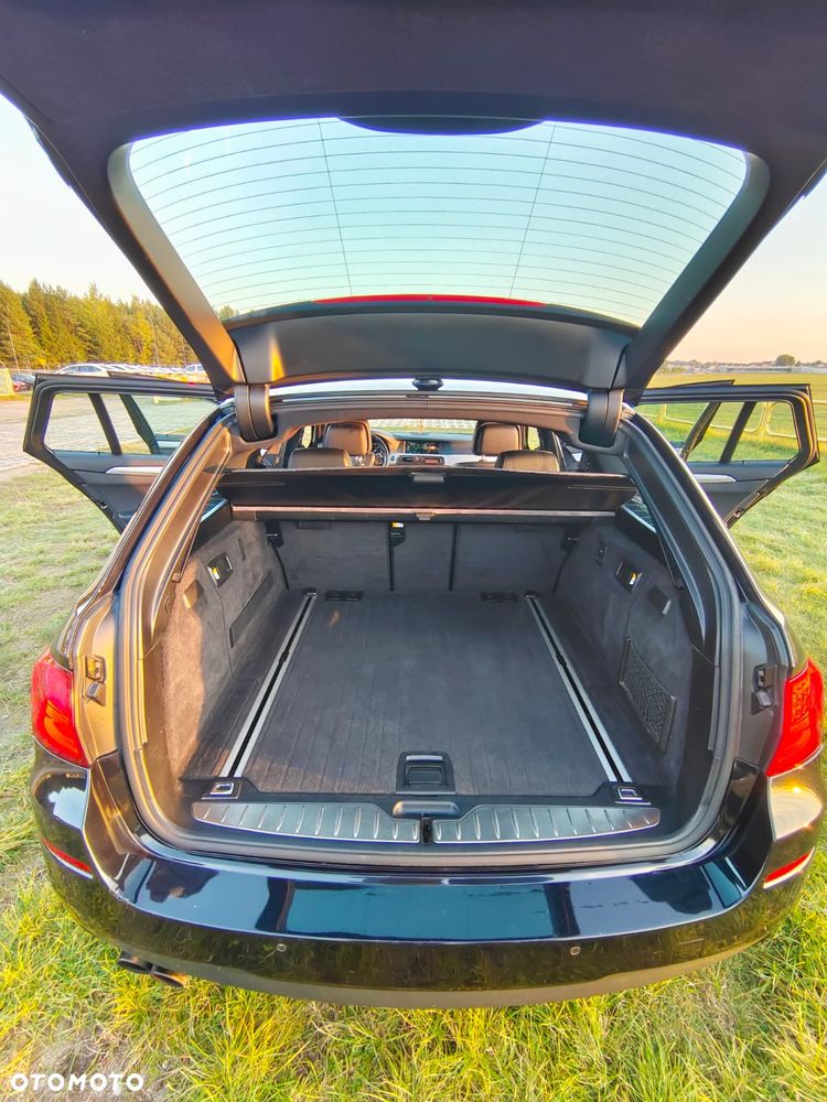 BMW Seria 5 520d Sport-Aut - 18