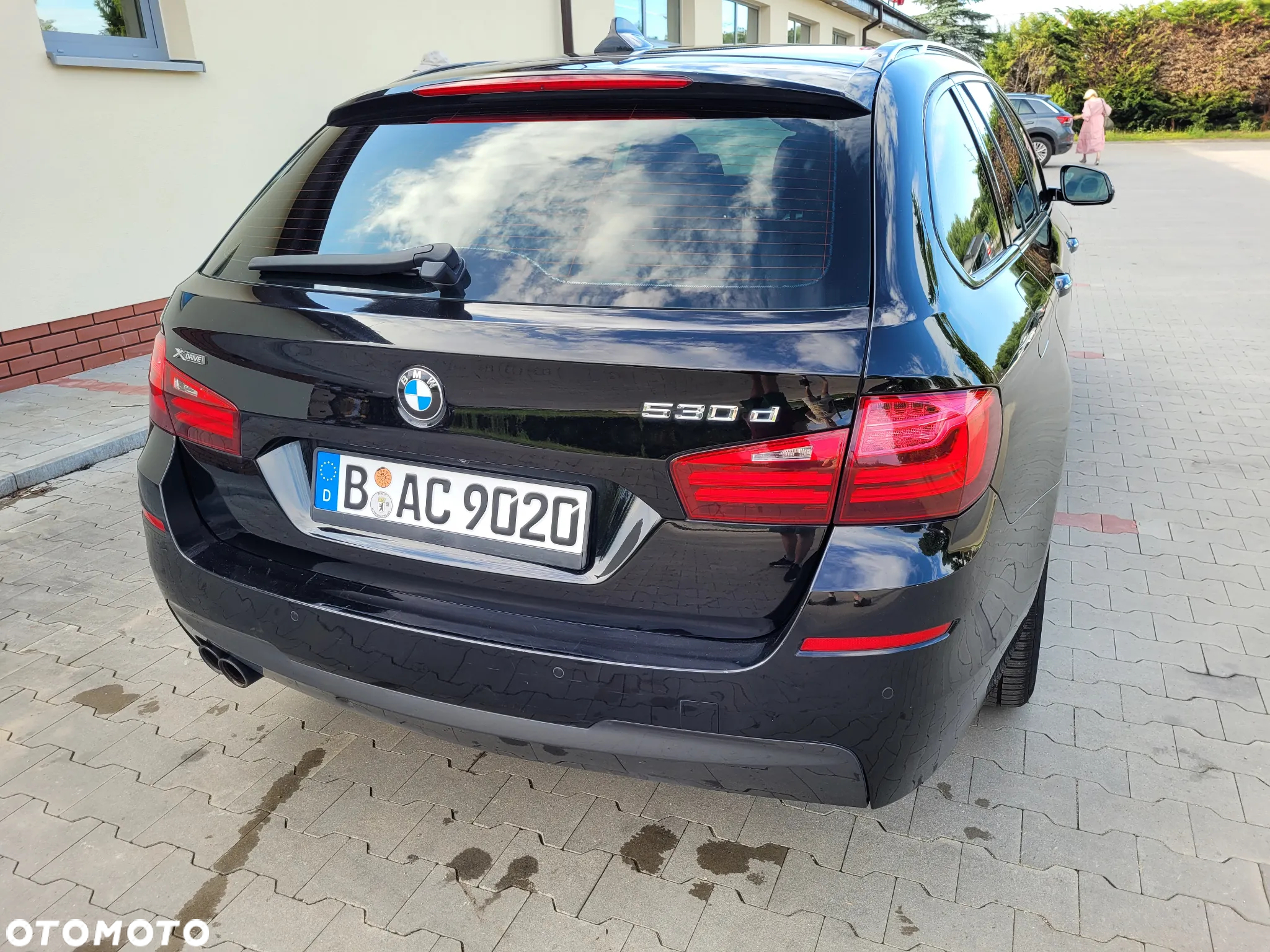 BMW Seria 5 530d xDrive Touring - 5