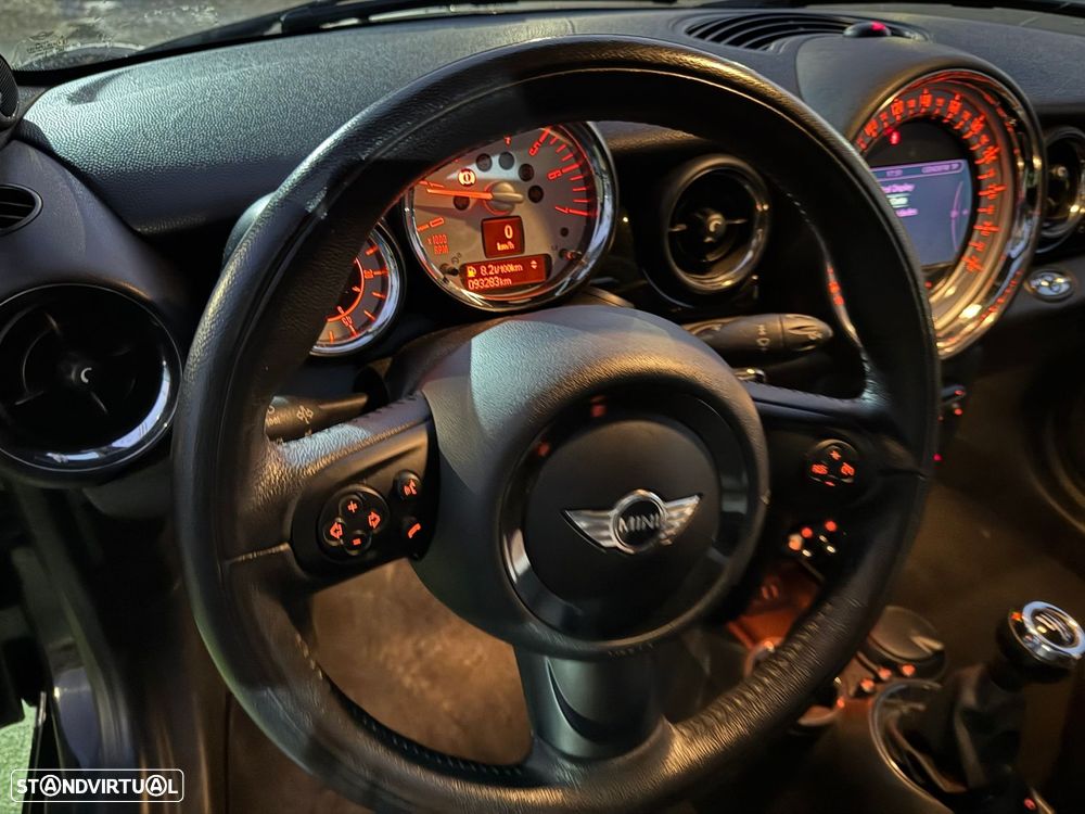 MINI Cabrio Cooper SD - 37