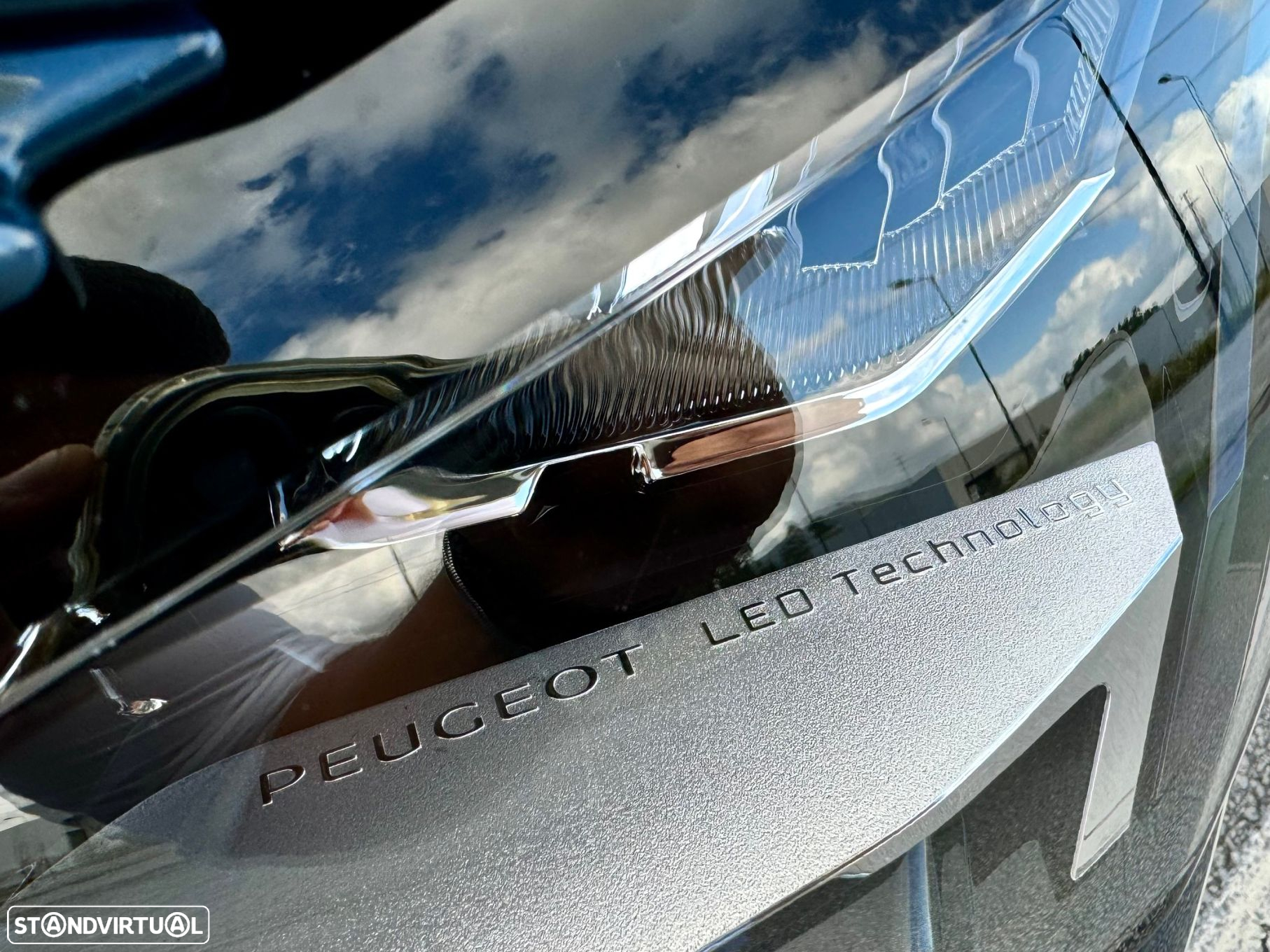 Peugeot 3008 1.5 BlueHDi Allure Pack EAT8 - 15