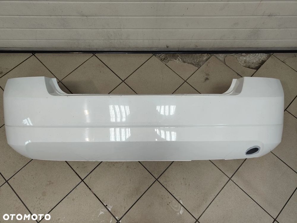 Skoda Fabia III 3 HB ZDERZAK tył