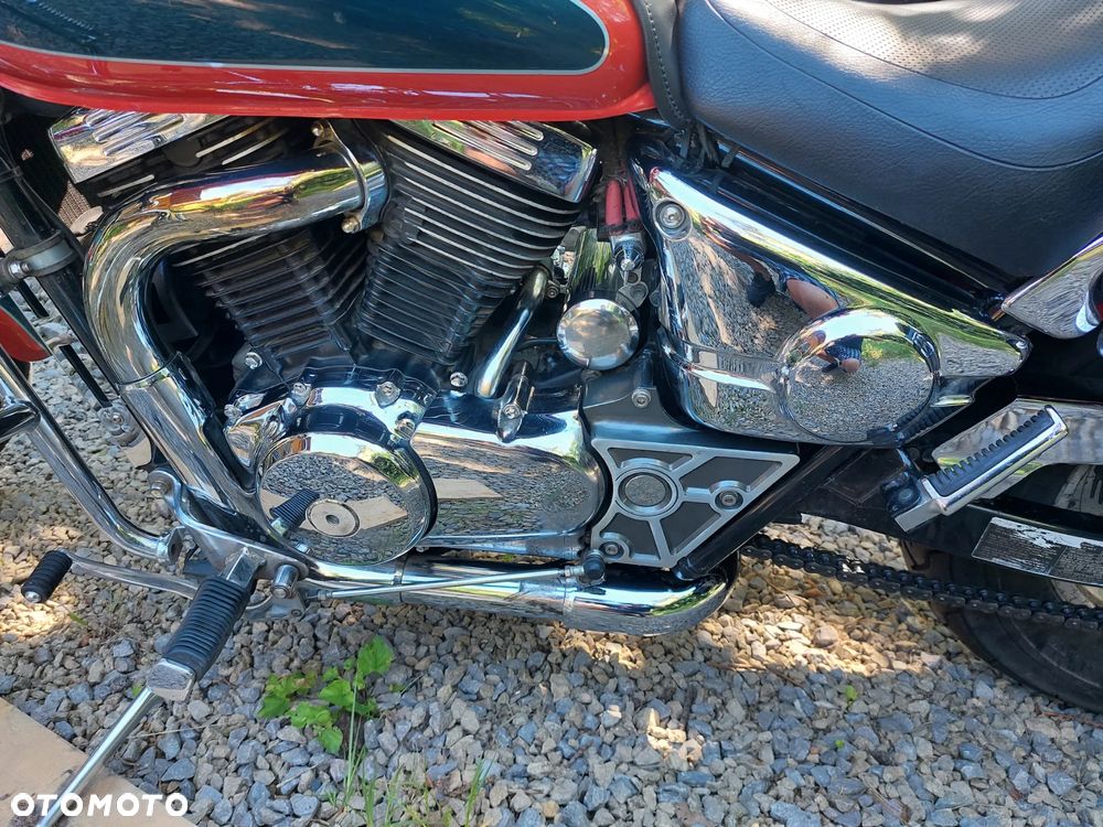 Suzuki Marauder - 13