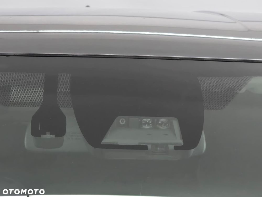 Toyota Auris Hybrid 135 Selection - 23