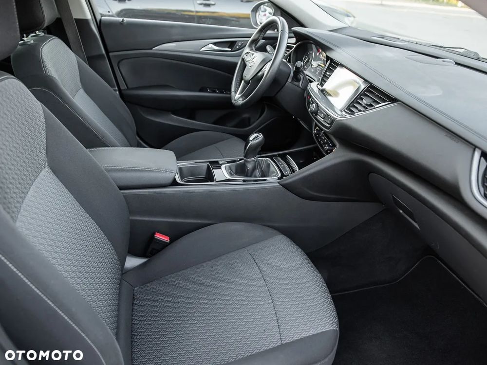 Opel Insignia 1.6 Business Edition - 29