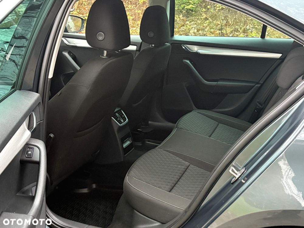 Skoda Octavia 1.4 TSI Drive - 15