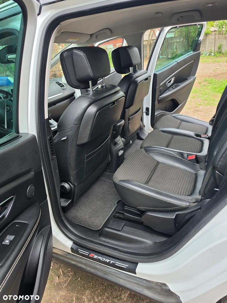 Renault Grand Scenic Gr 1.2 TCe Energy Bose - 11