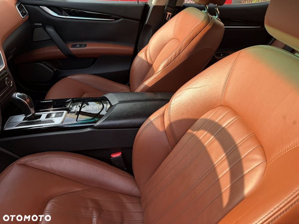 Maserati Ghibli - 19