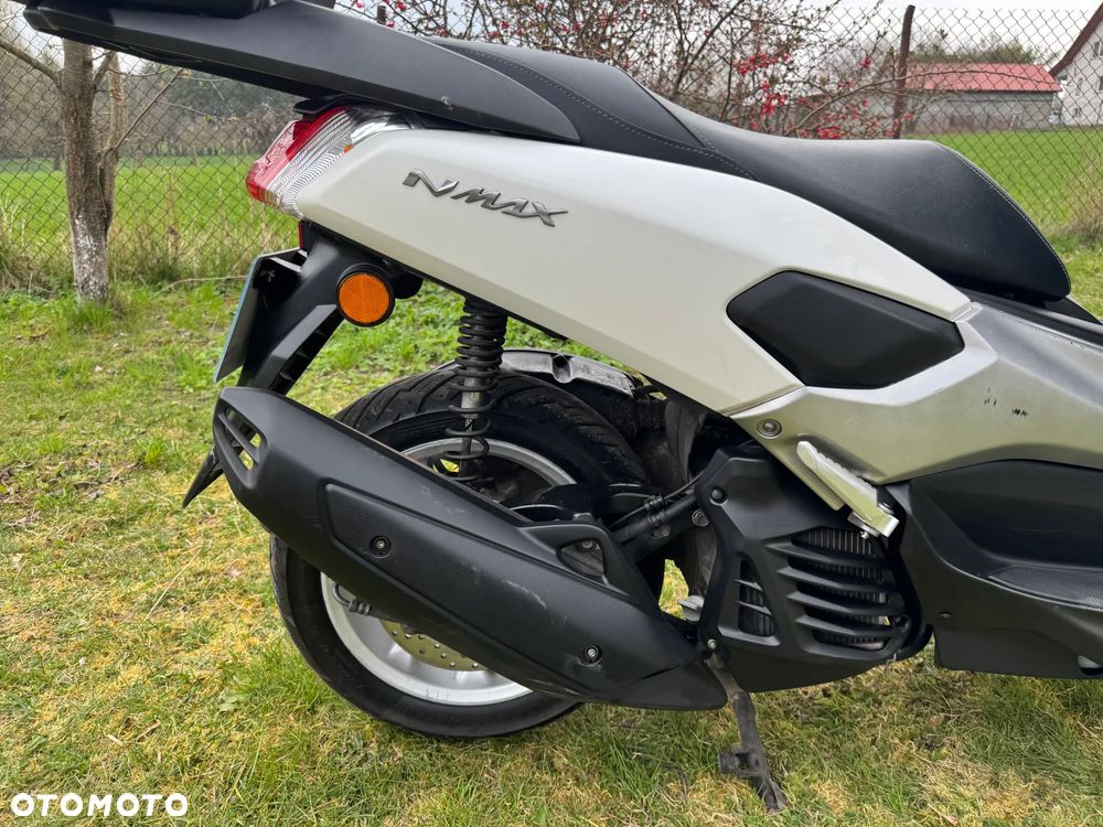 Yamaha NMAX - 31