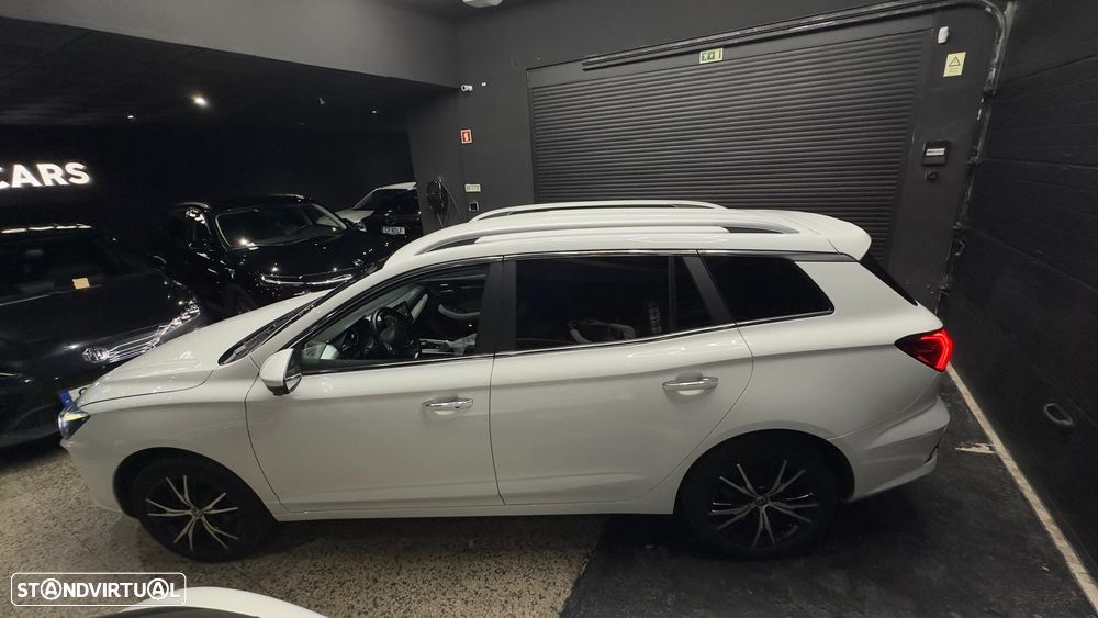 MG MG5 51 kWh Luxury - 11