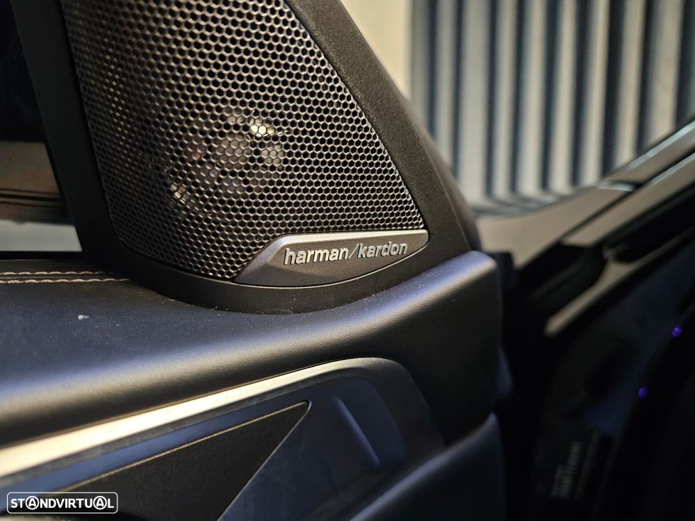 BMW M4 Competition M xDrive - 26