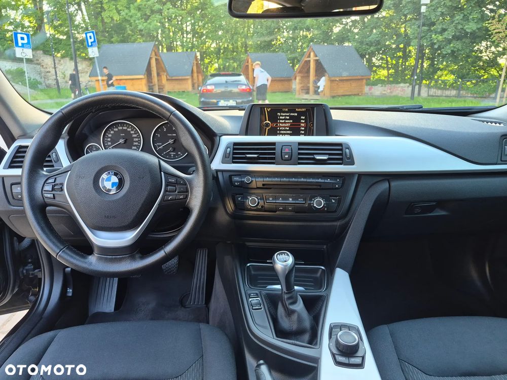 BMW Seria 3 - 8