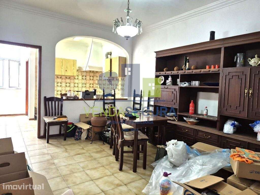 Moradia R/C | T1+1 com logradouro e Garagem | Zona Centro |Moura - Grande imagem: 2/10
