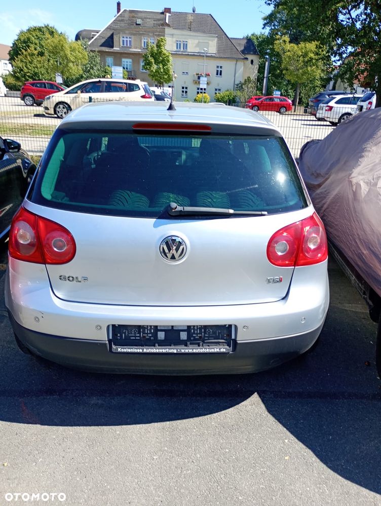 Volkswagen Golf - 3