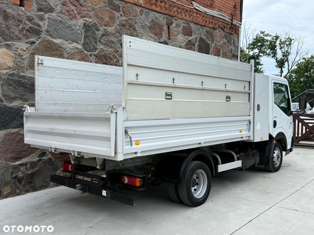 Renault Maxity 150 DXI - 8