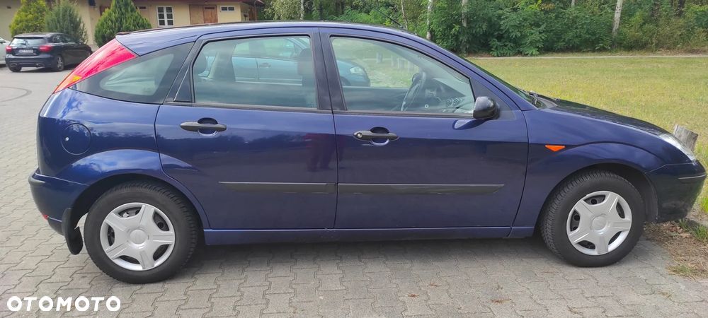 Ford Focus - 10