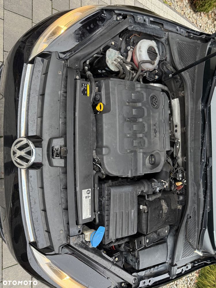 Volkswagen Golf 1.6 TDI DPF BlueMotion - 7