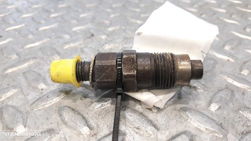 INJETOR MITSUBISHI MONTERO 2.5 TD 4WD (V24C, V24W) 99CV 2477CC - 1