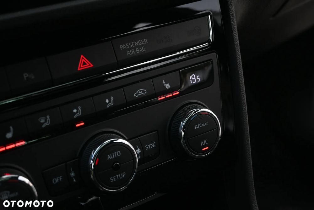 Seat Leon 1.8 TSI Start&Stop DSG FR - 32