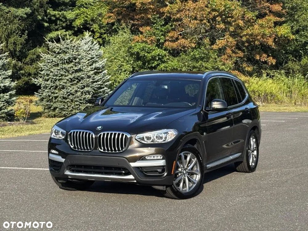 BMW X3 xDrive30i Advantage - 4