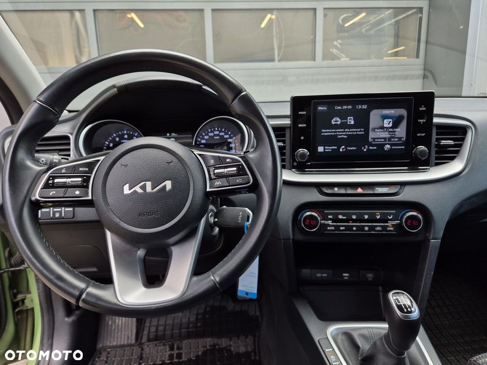 Kia XCeed 1.5 T-GDI M - 14