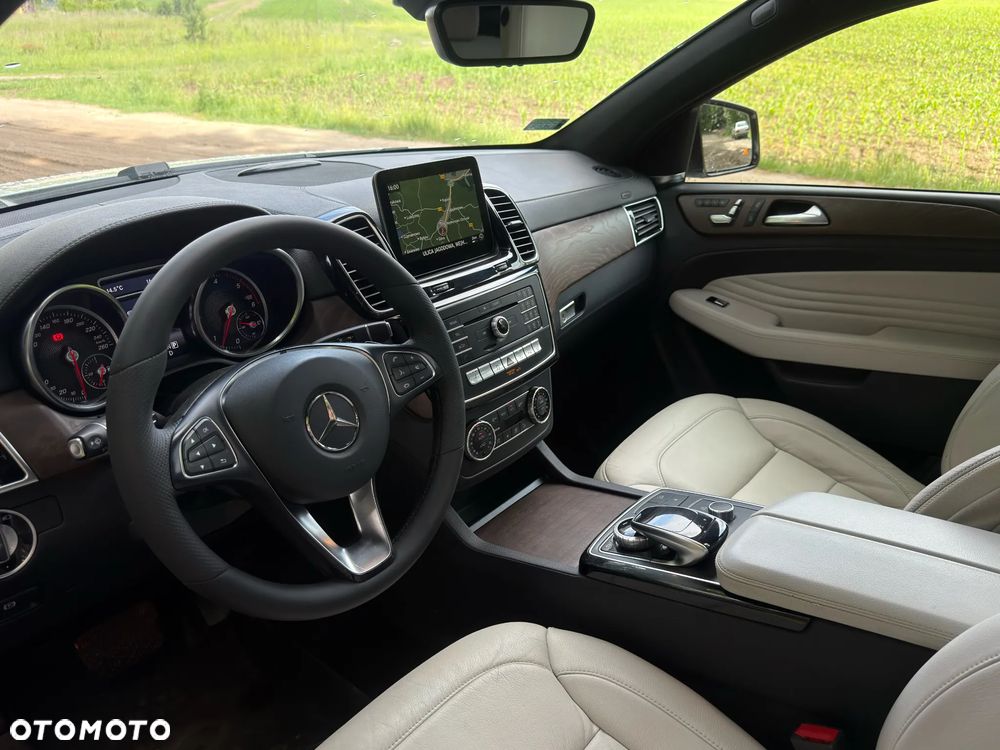 Mercedes-Benz GLE 350 d 4-Matic - 10