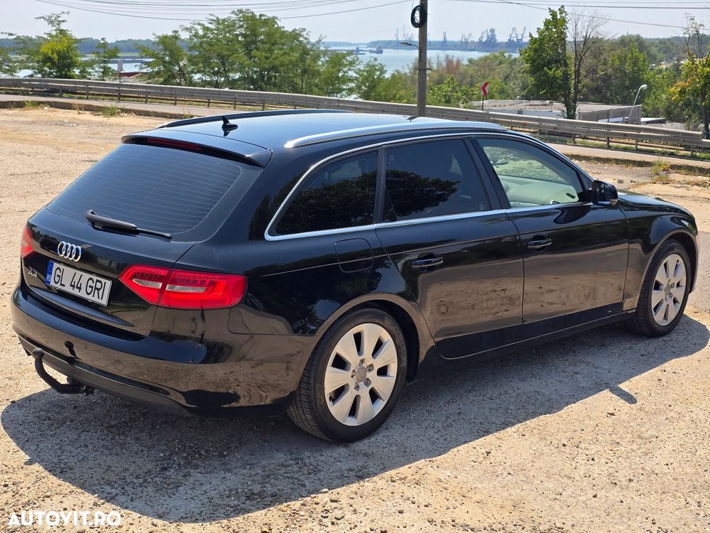 Audi A4 Limuzina - 9