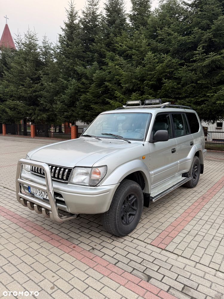Toyota Land Cruiser - 8