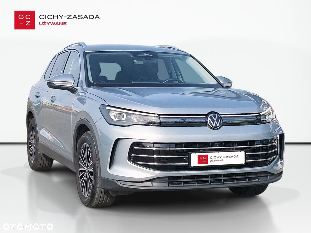 Volkswagen Tiguan - 8