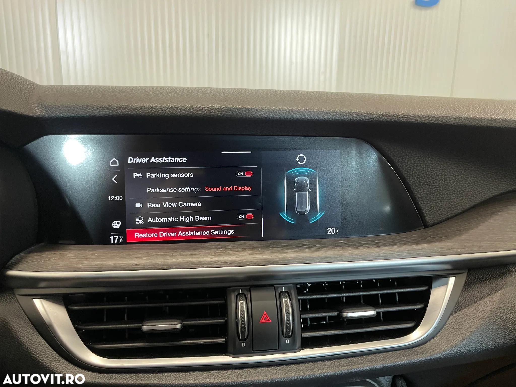 Alfa Romeo Stelvio 2.0 Turbo AWD AT8 Ti - 18