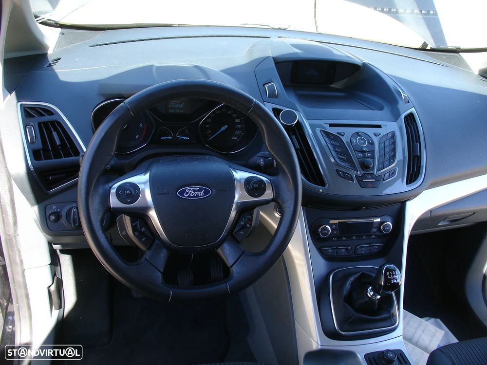 Ford C-Max 1.6 TDCi Titanium - 19