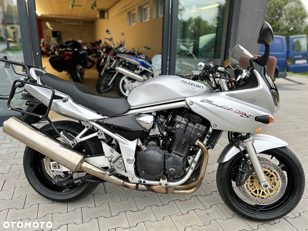 Suzuki Bandit - 10