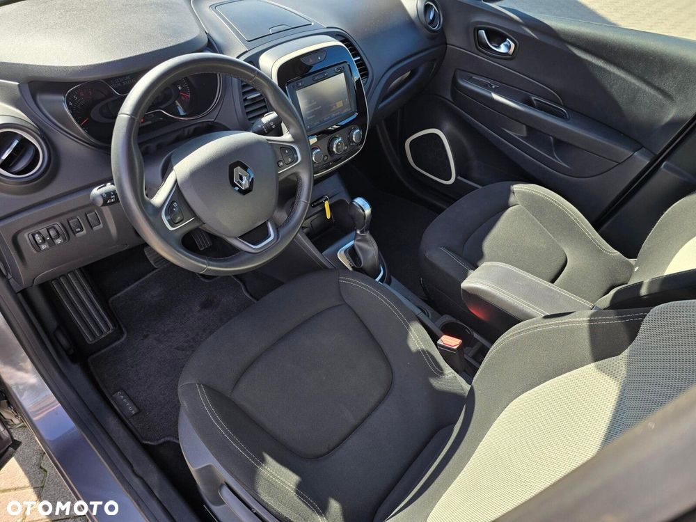Renault Captur - 12