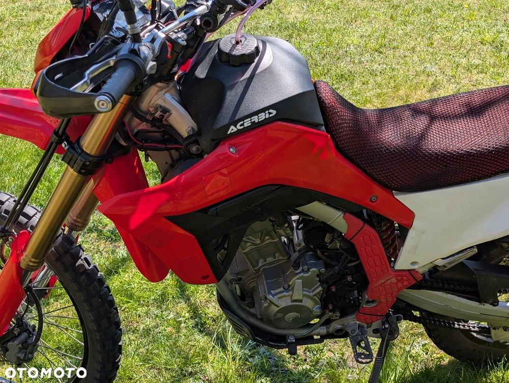 Honda CRF - 6