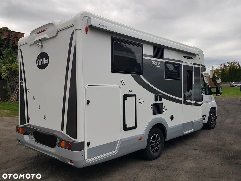 Miller Toronto  possl knaus ducato kamper - 3