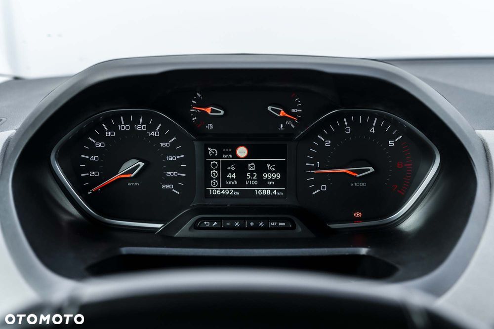 Peugeot Rifter 1.5 BlueHDI Active - 11