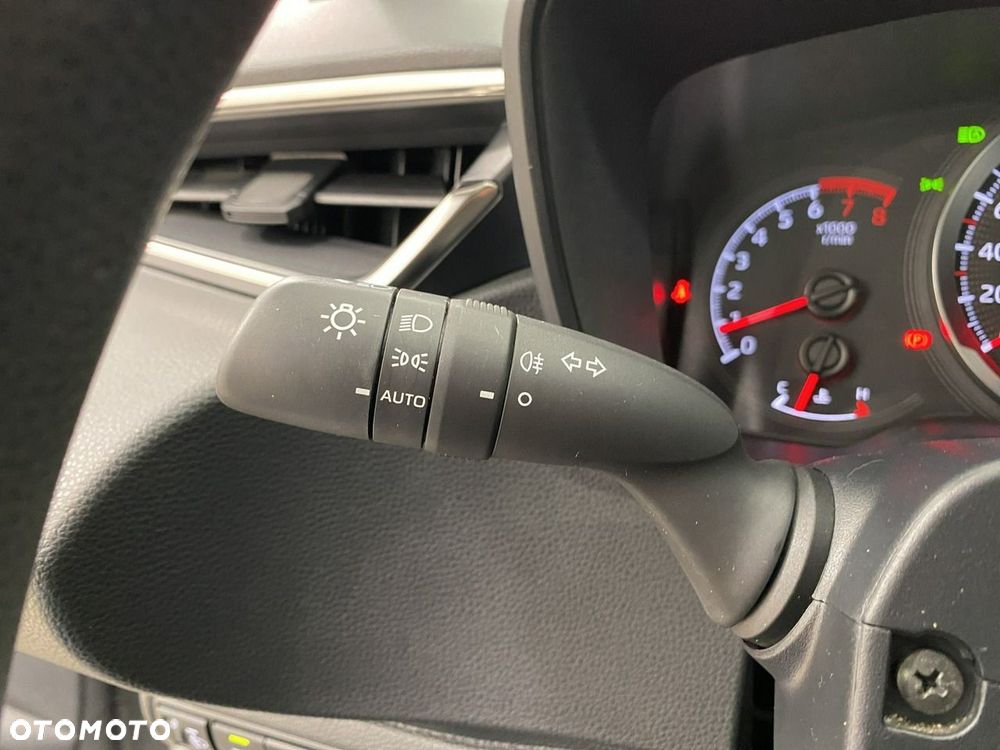 Toyota Corolla - 26