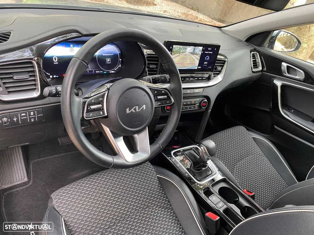 Kia XCeed 1.0 T-GDi Tech 7DCT - 12