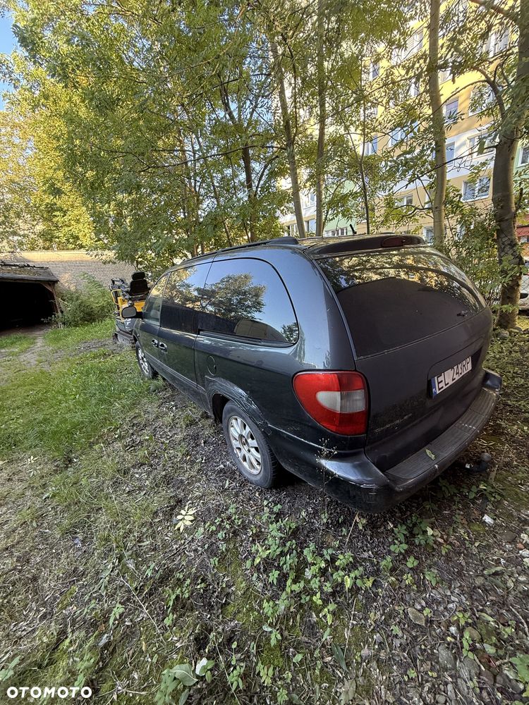 Chrysler Grand Voyager - 3