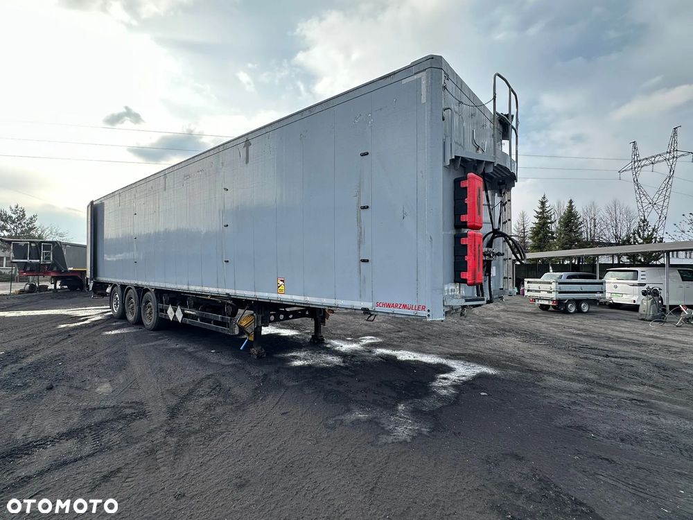 Schwarzmuller J-Serie - 1