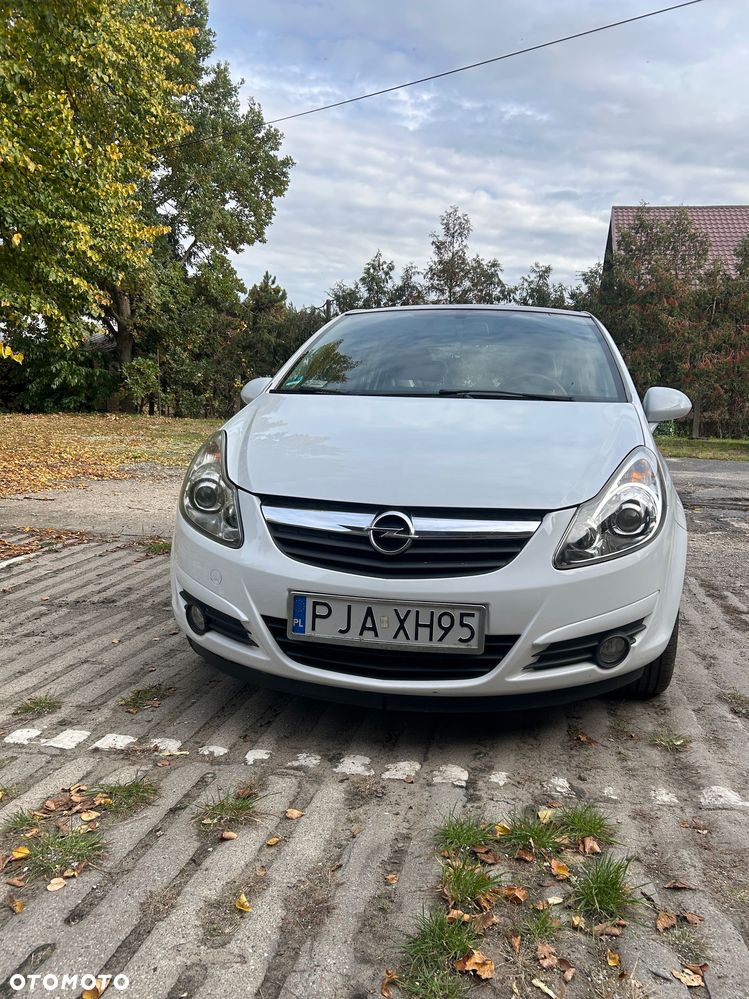 Opel Corsa - 1