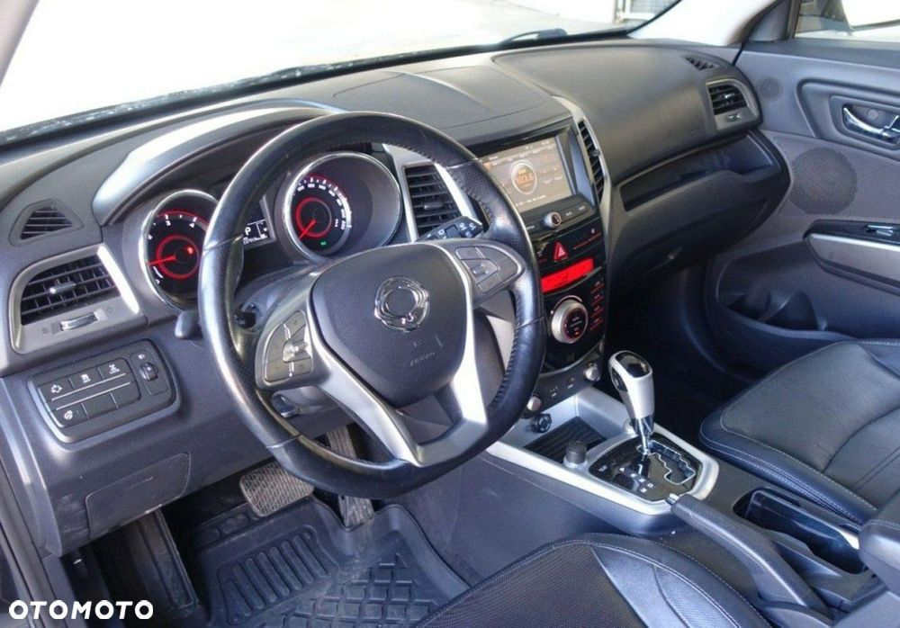 SsangYong/KGM Tivoli e-XDi 160 4WD Sapphire - 11