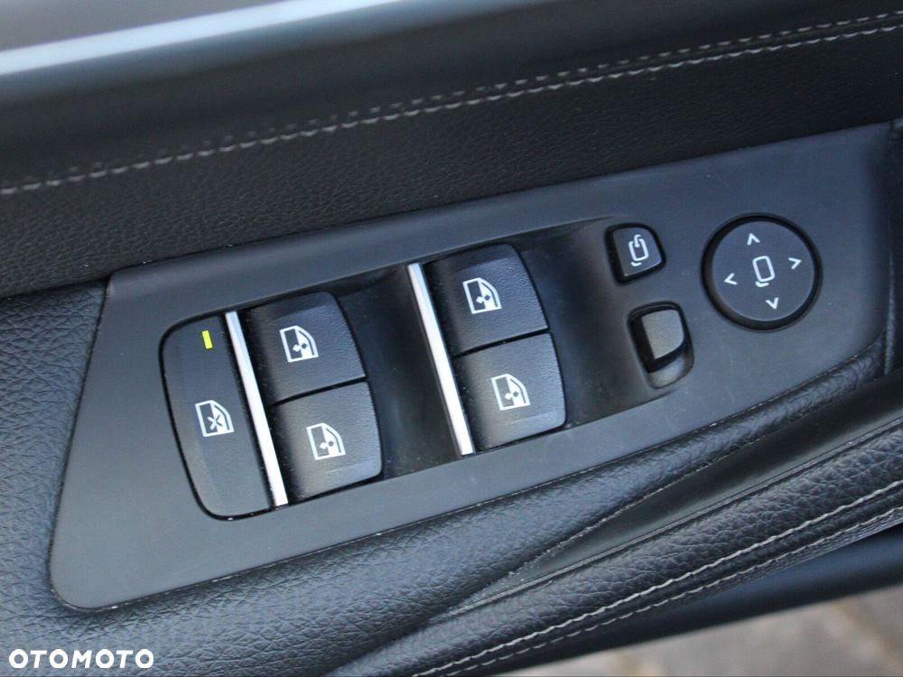 BMW Seria 5 - 40