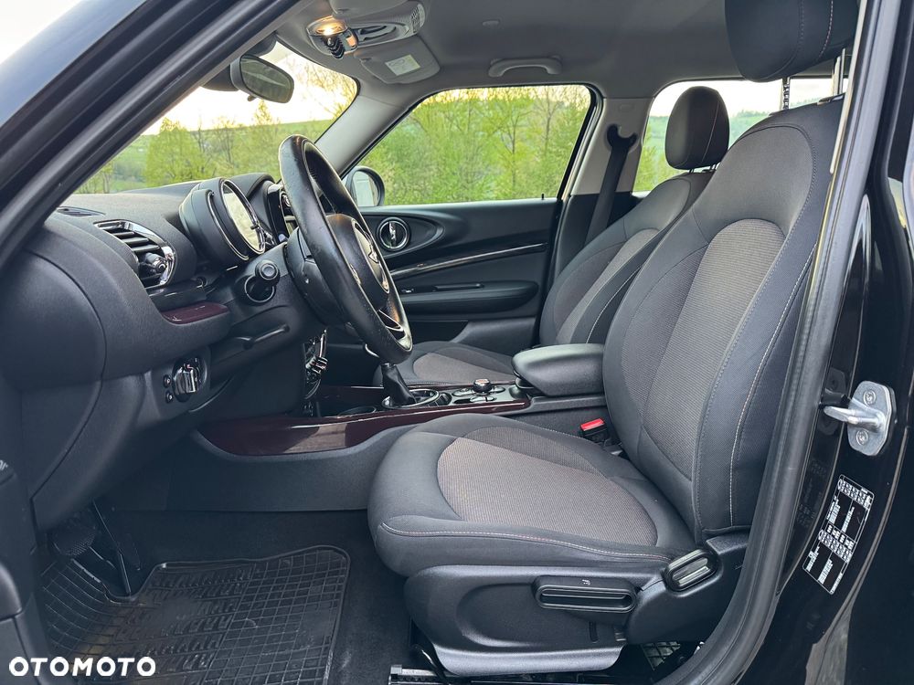 MINI Clubman Cooper D Untold Edition - 14