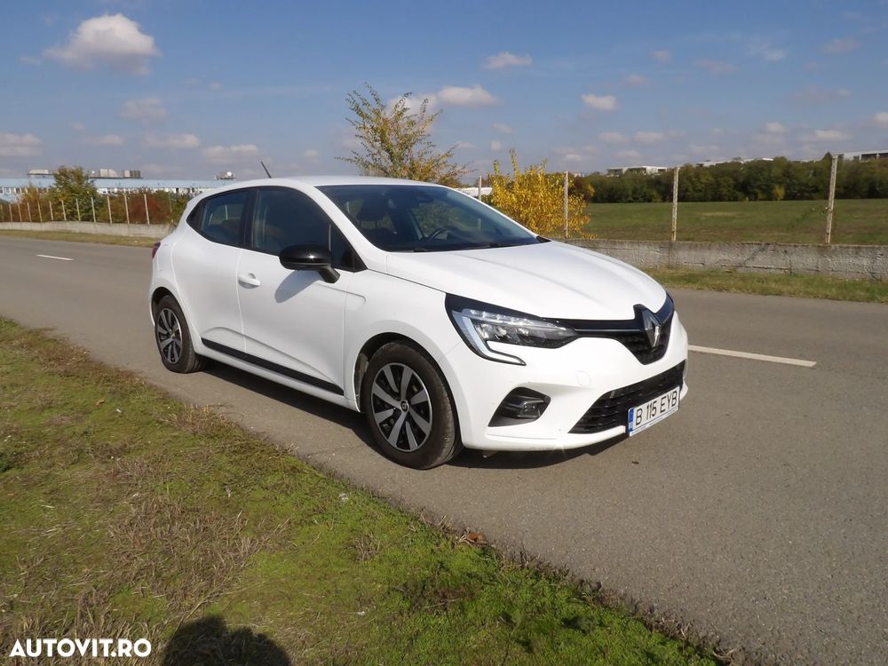 Renault Clio - 8