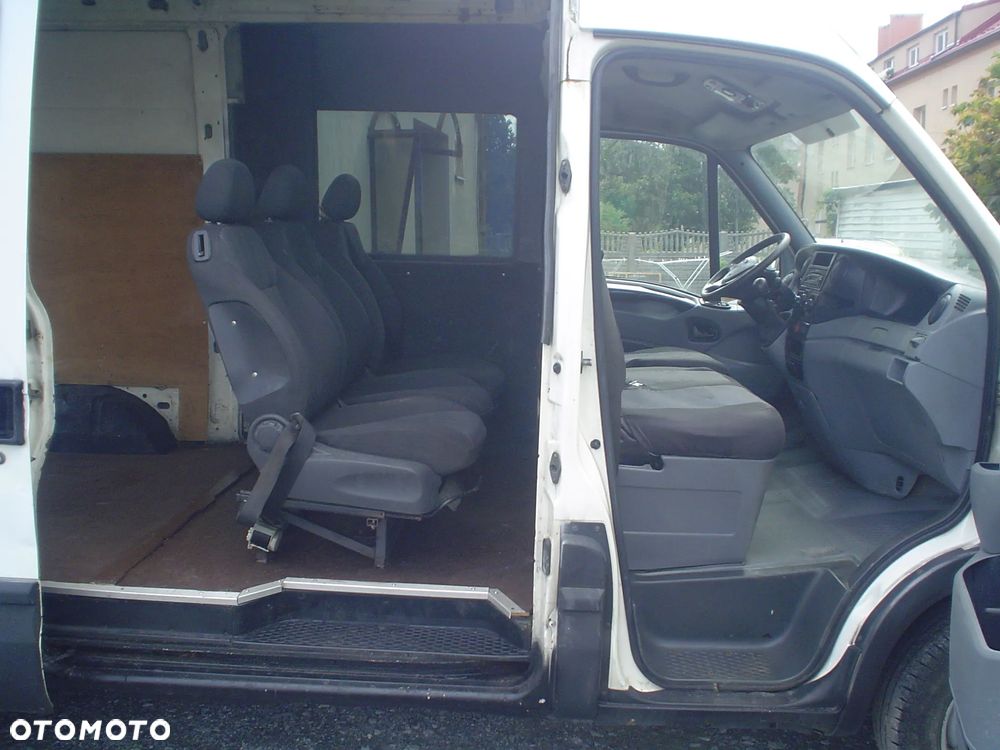 Opel VIVARO - 14