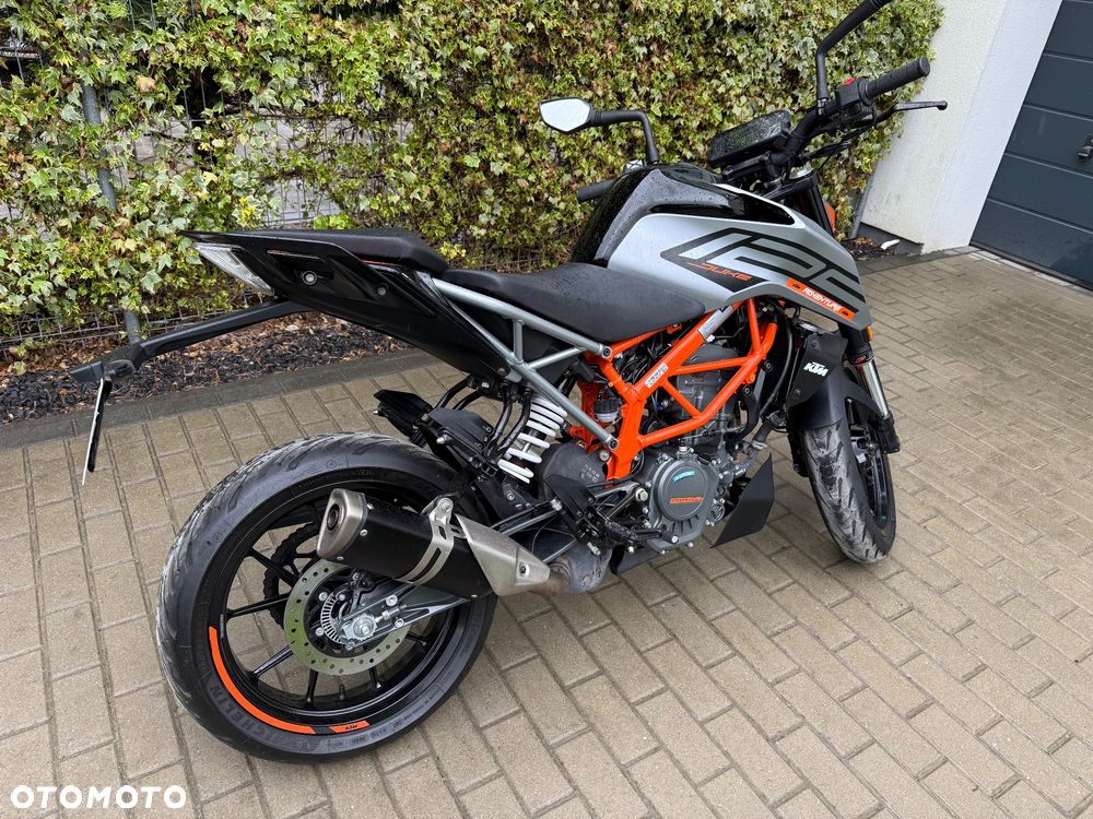 KTM Duke 125 - 8