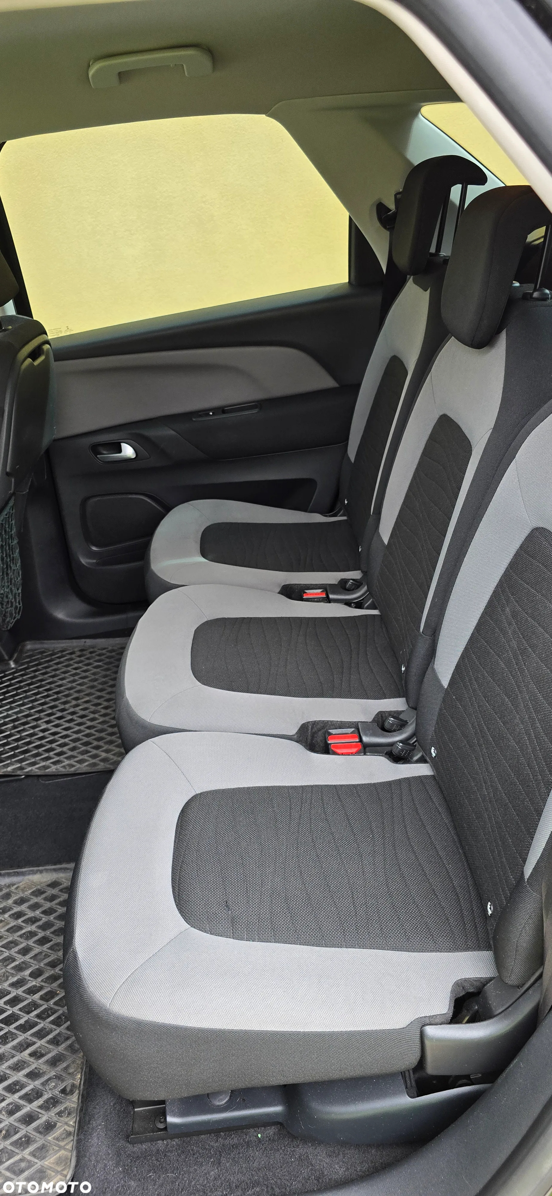 Citroën C4 Picasso - 8