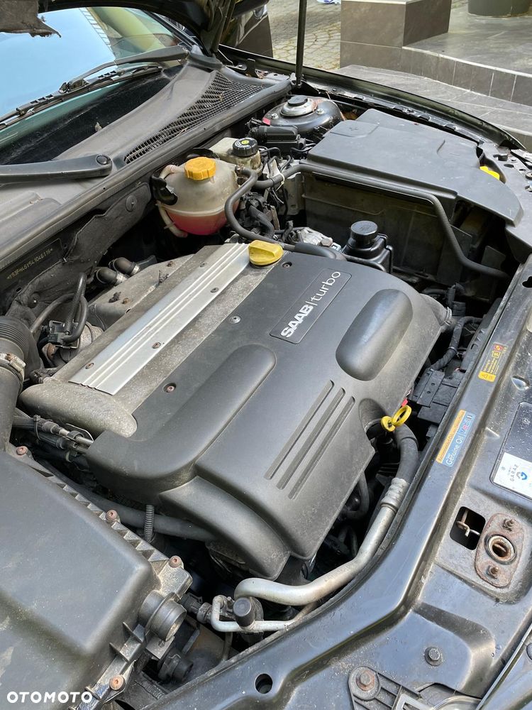 Saab 9-3 2.0T Aero - 14