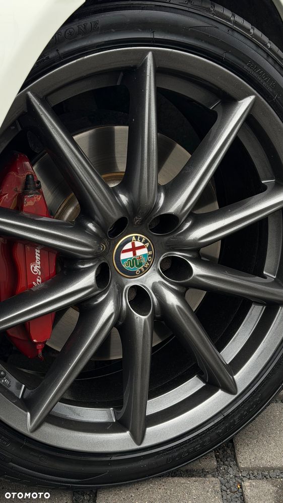 Alfa Romeo 159 1.9 JTDM 16V DPF ti - 12