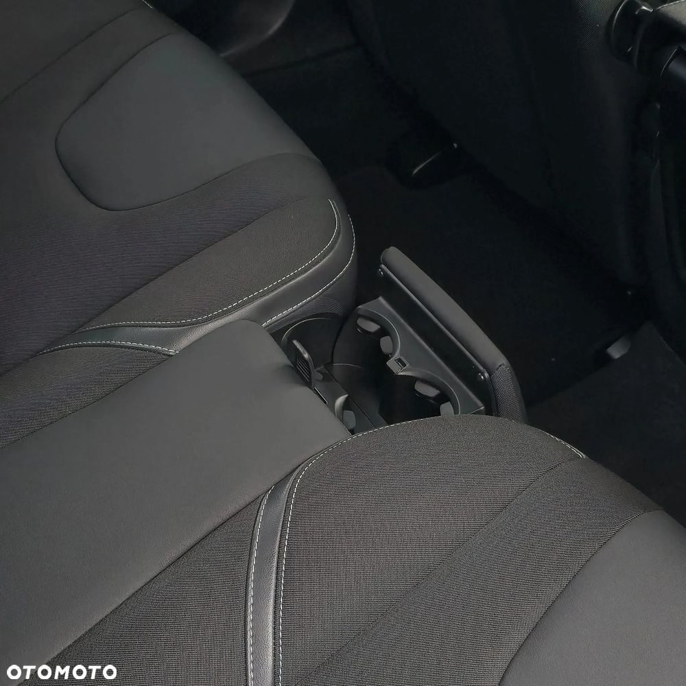 Volvo V40 D2 Drive-E Summum - 29